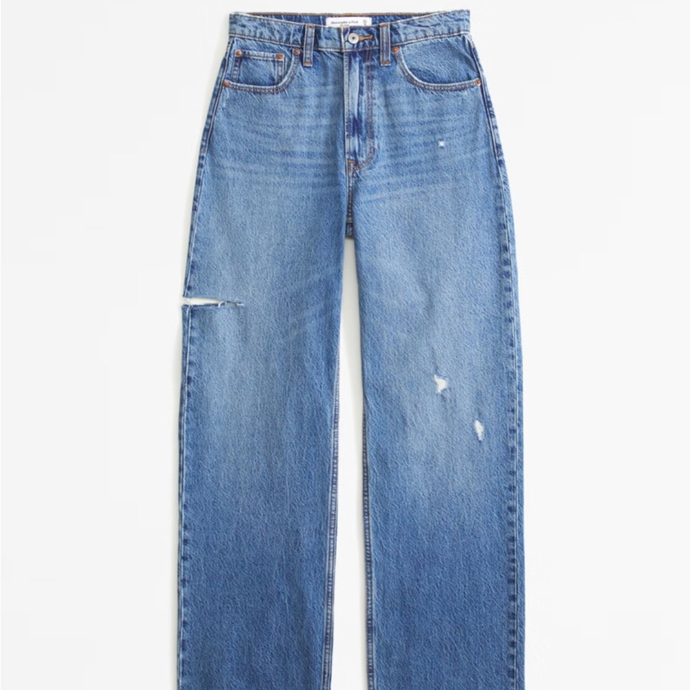 Abercrombie High Rise Loose Jeans in Medium Wash with side slit